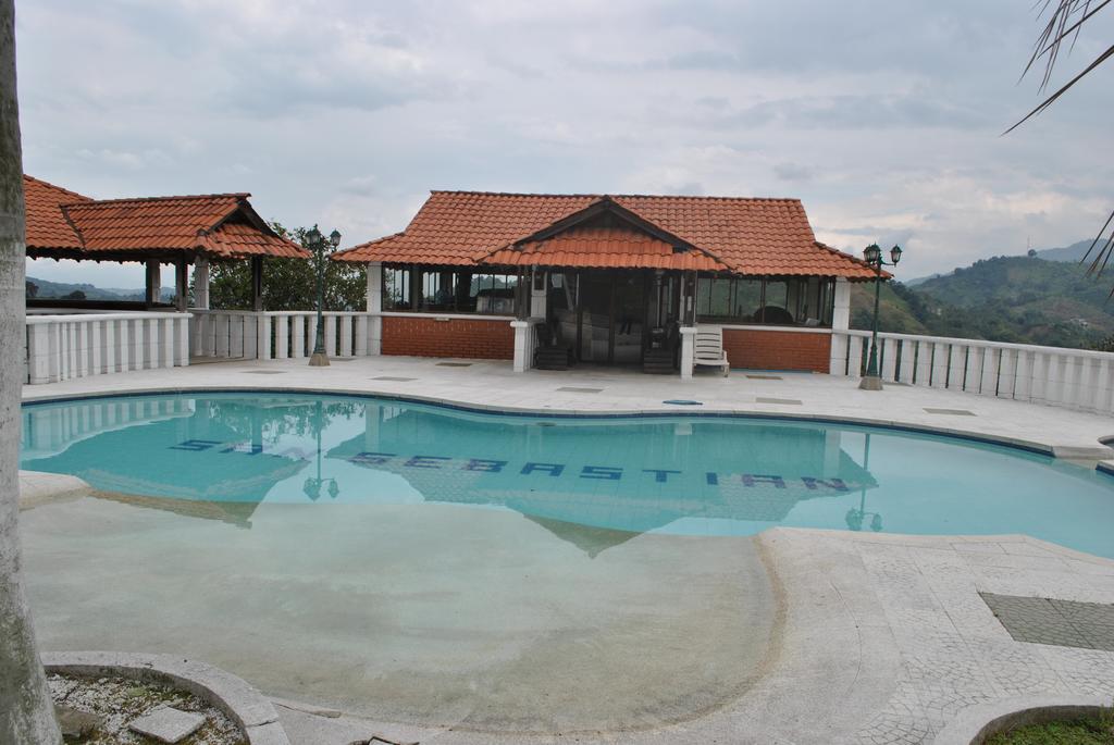 Hostal Don Bernardo Санта-Роса-де-Кабаль Екстер'єр фото