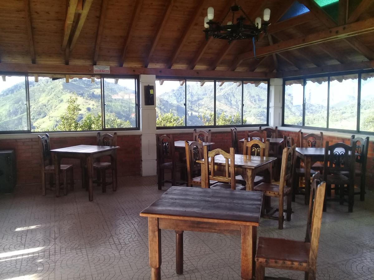 Hostal Don Bernardo Санта-Роса-де-Кабаль Екстер'єр фото